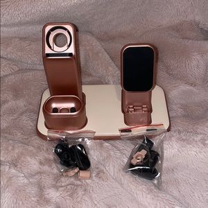 IPhone, iwatch and AirPod charging station